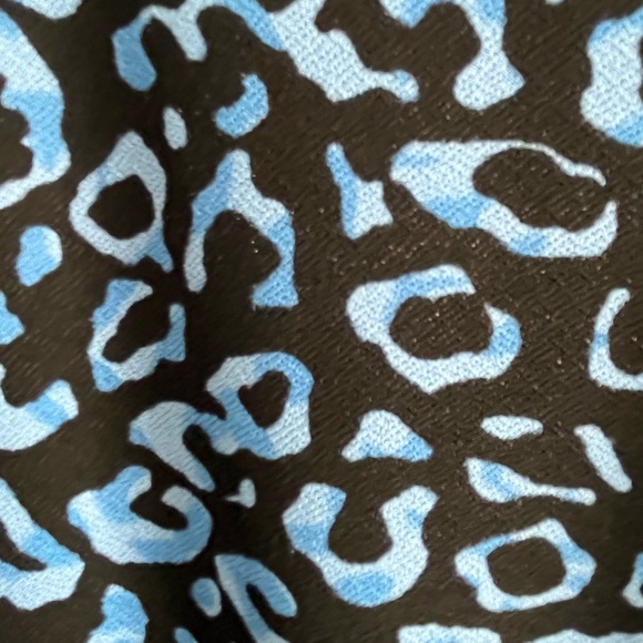 Dana Buchman, size Small, soft blue/ black - Picture 4 of 4